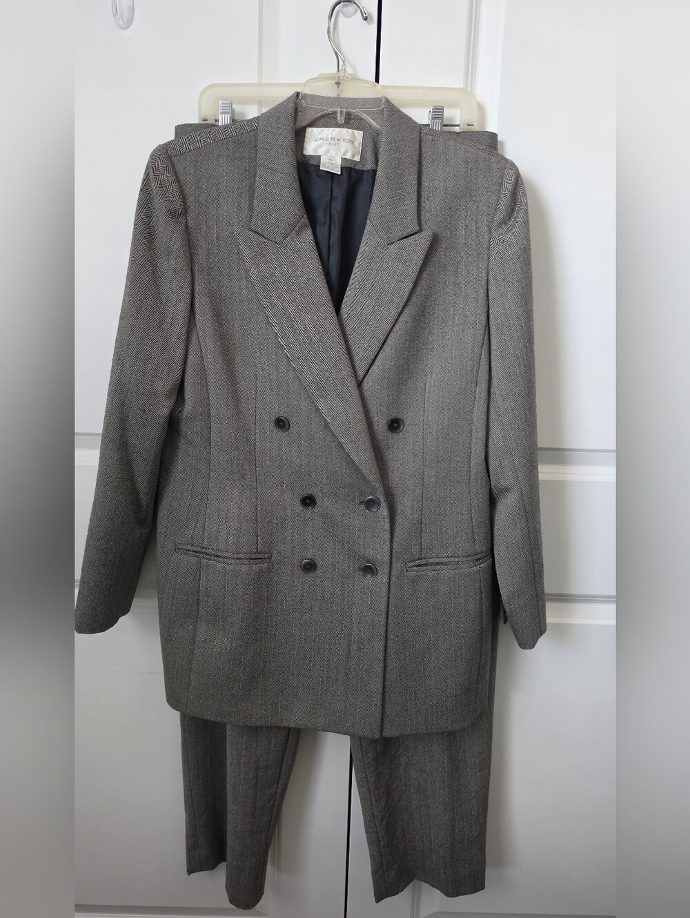 Women's Jones New York Herringbone Gray Wool Pant Suit Sz 14